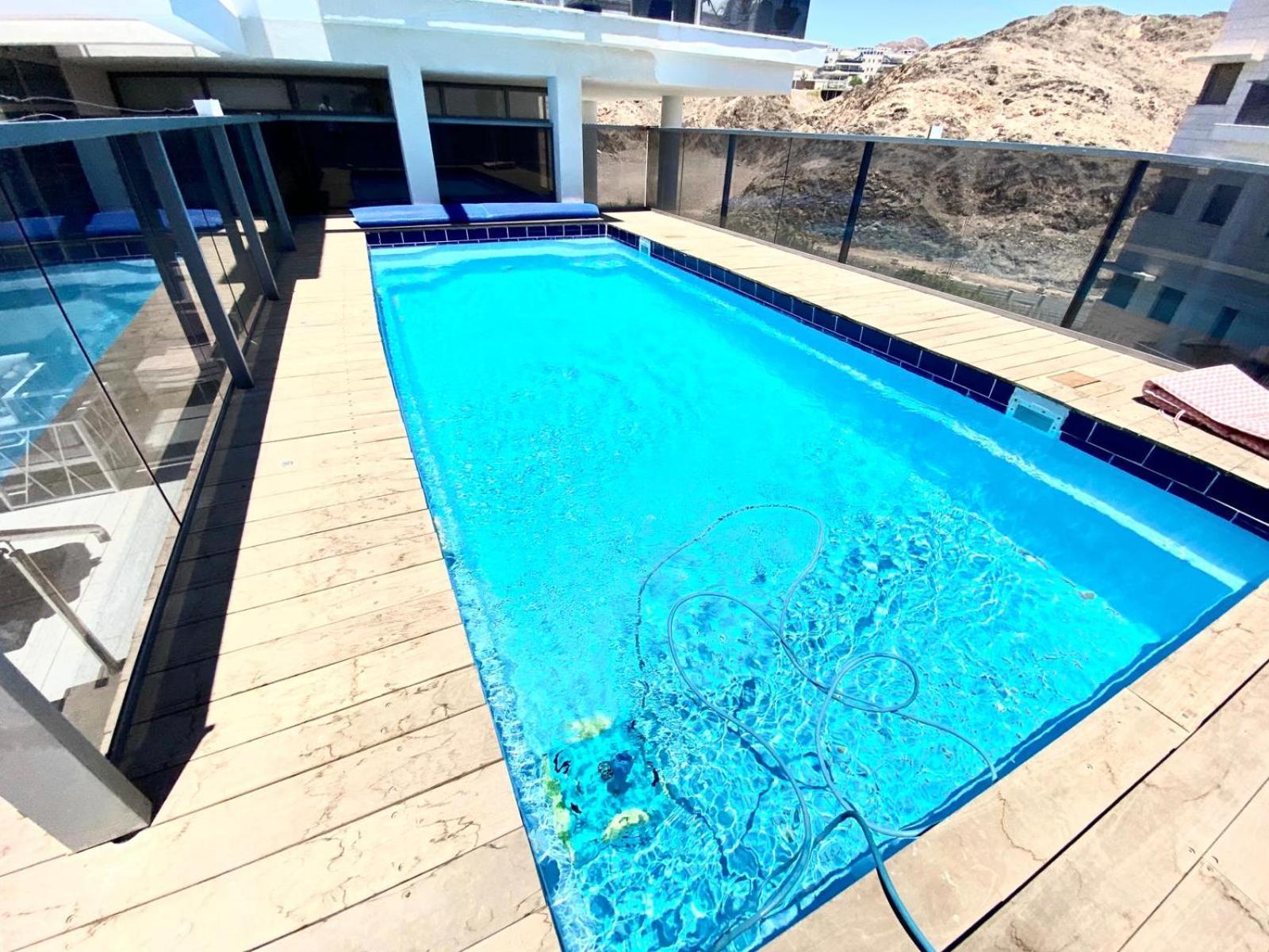 Apartamento Stunning Penthouse With Sea Views And Private Heated Pool Eilat Exterior foto