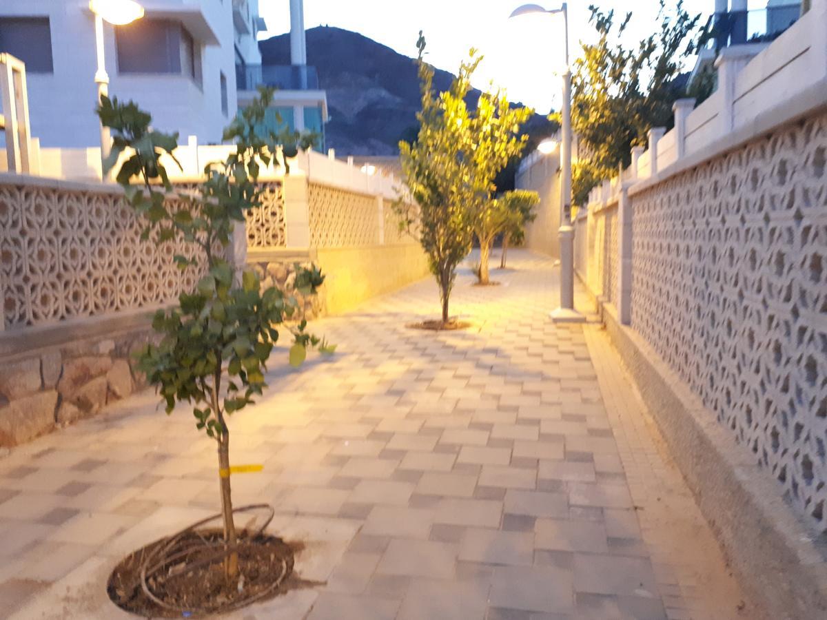 Apartamento Stunning Penthouse With Sea Views And Private Heated Pool Eilat Exterior foto